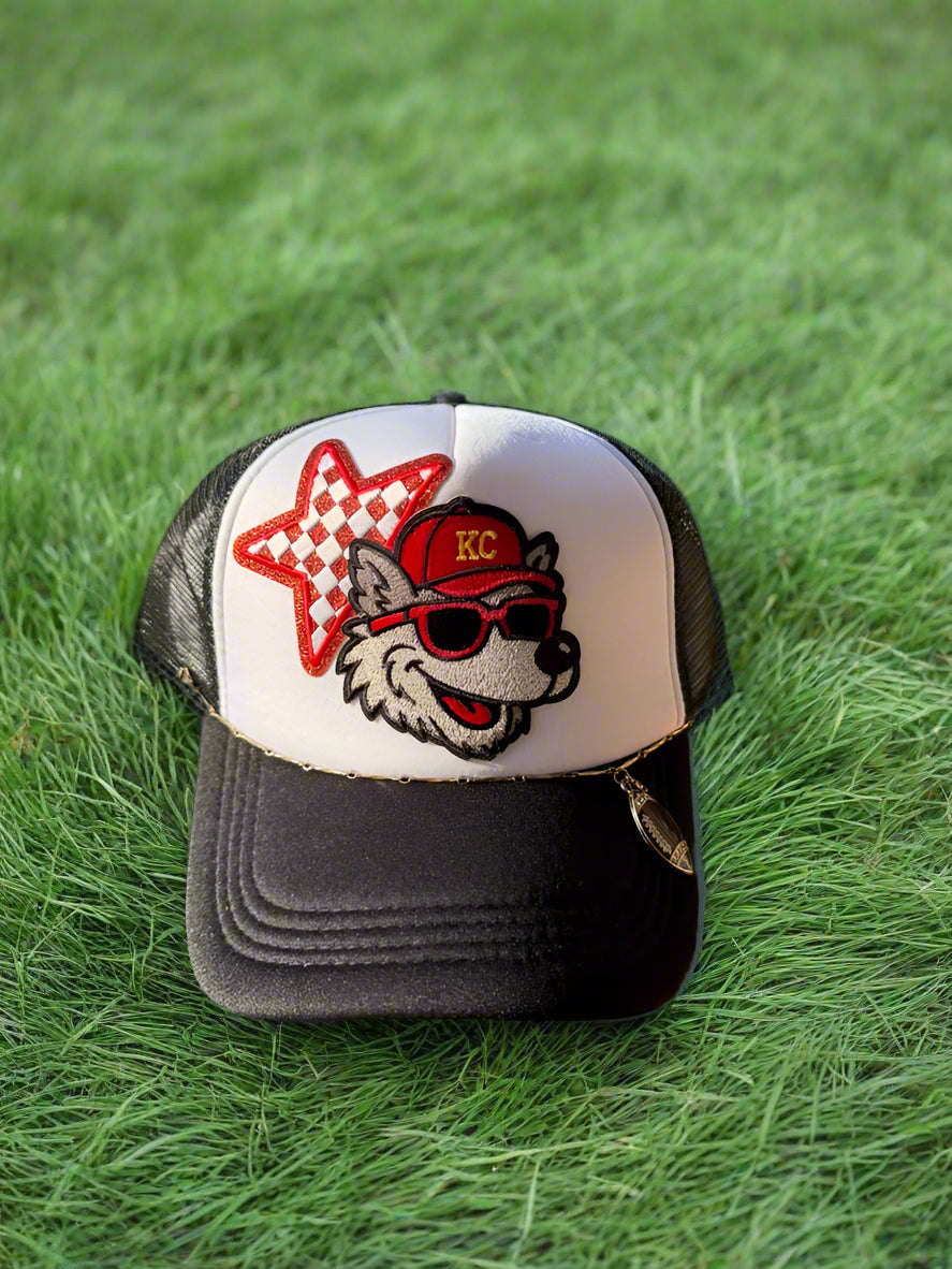 KC WOLF - Trucker Hat